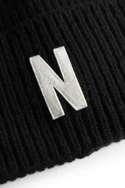 Merino Lambswool Rib N Logo Beanie