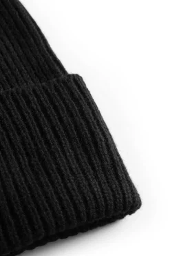 Merino Lambswool Rib N Logo Beanie